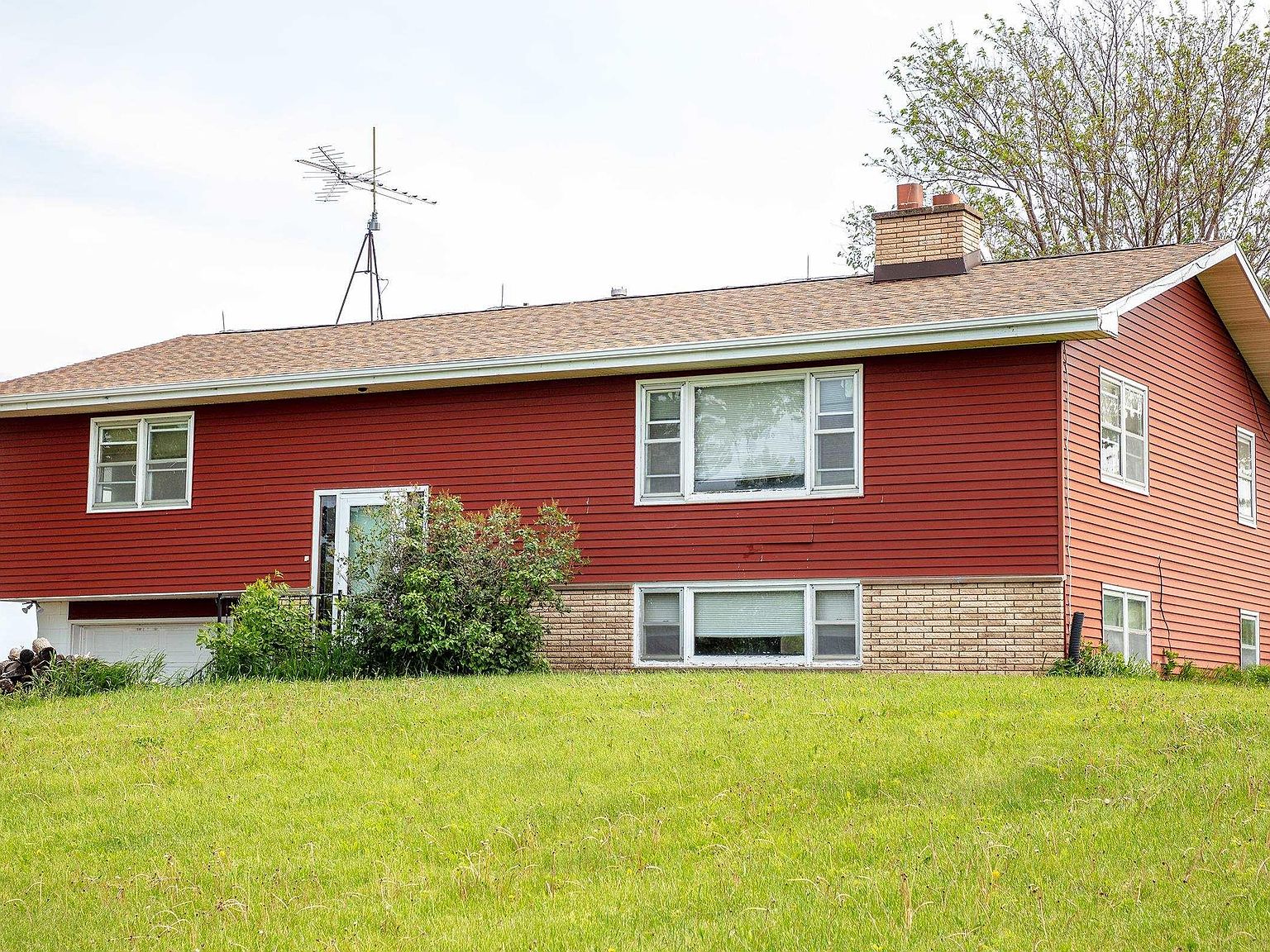 28352 Evergreen Ave, Aplington, IA 50604 MLS 20242154 Zillow