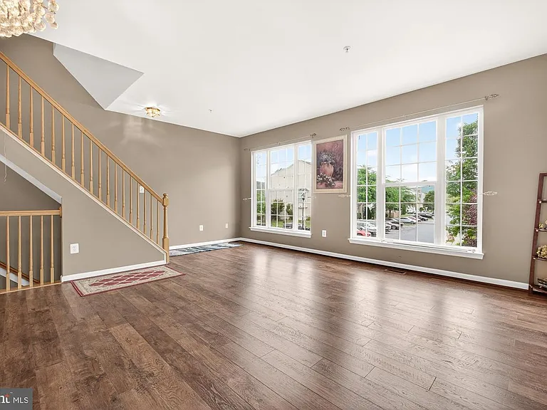 2572 Carrington Way — Photo 14