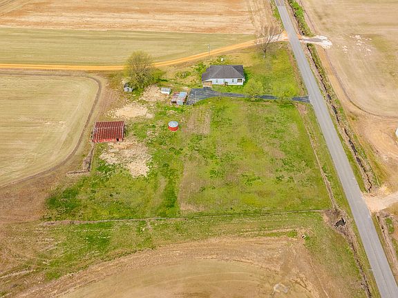 5th image of 76 New Bethlehem Rd