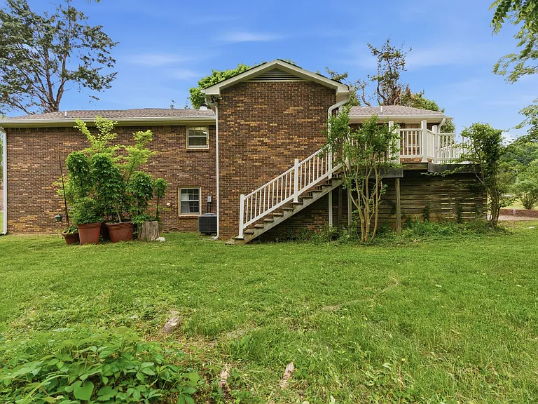 308 Brookview Ct #A — Photo 33