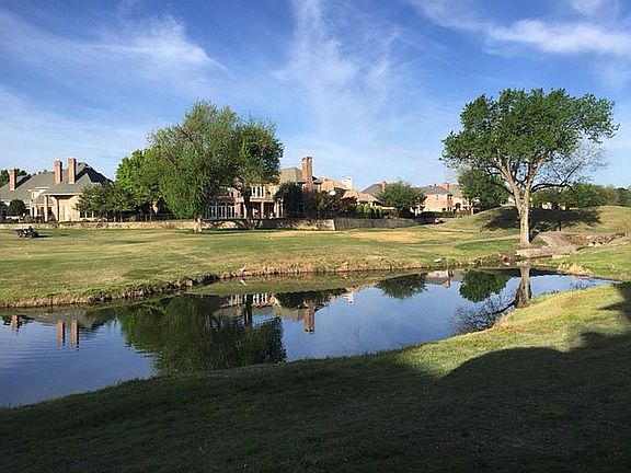 4th image of 5660 Gleneagles Dr