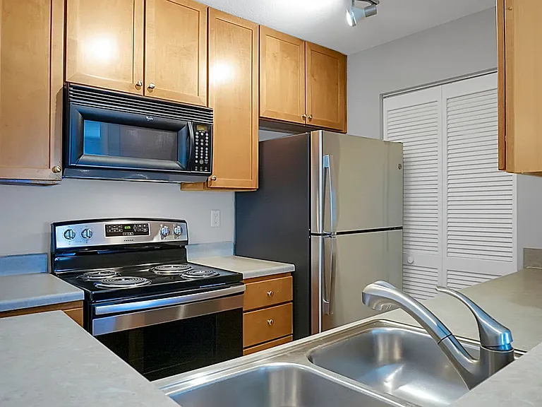 273 Alexandra Dr #11 — Photo 21