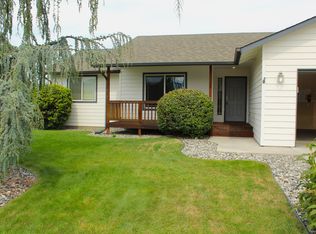 1899 3rd St SE, East Wenatchee, WA 98802