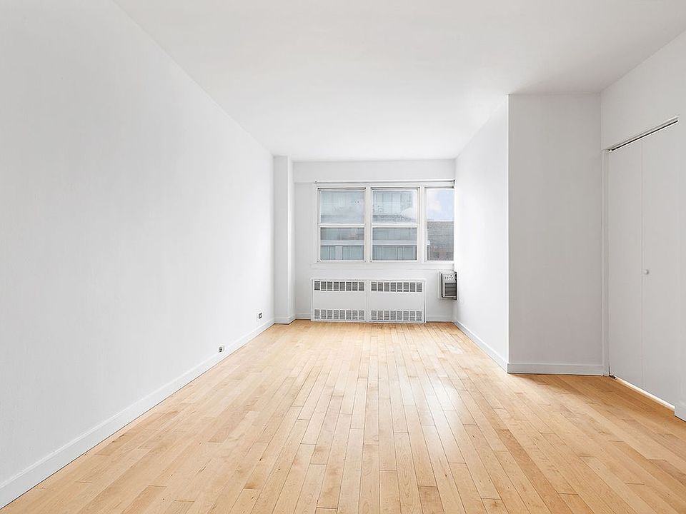 1st image of 105 3rd Ave #17B