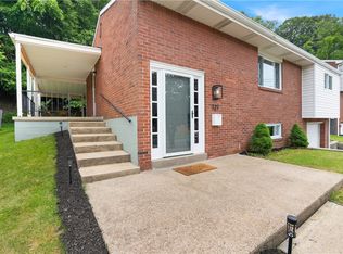 127 Greenview Dr, Verona, PA