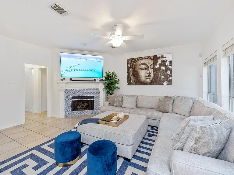 15826 Jamie Lee Dr — Photo 15