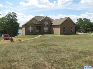 24 David Dr, Talladega, AL 35160