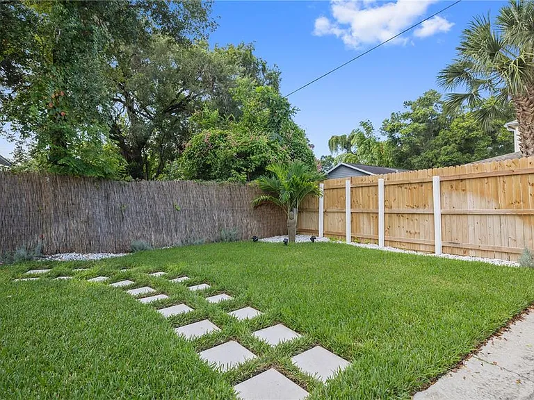 3808 N Tampa St — Photo 17