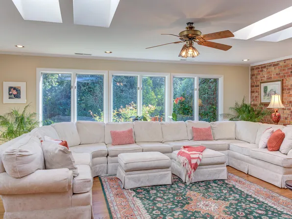 2709 Spencer St, Durham, NC 27705