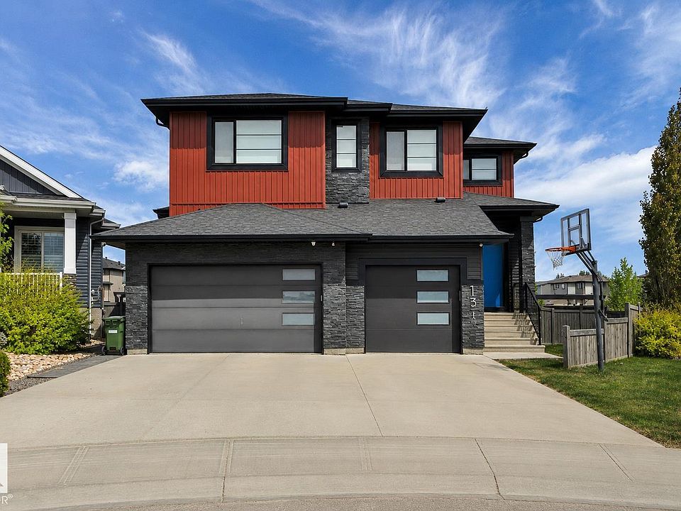 1st image of 136 Kirpatrick Cres