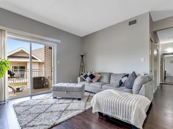3040 Spence Wynd SW #102, Edmonton, AB T6X 1N7
