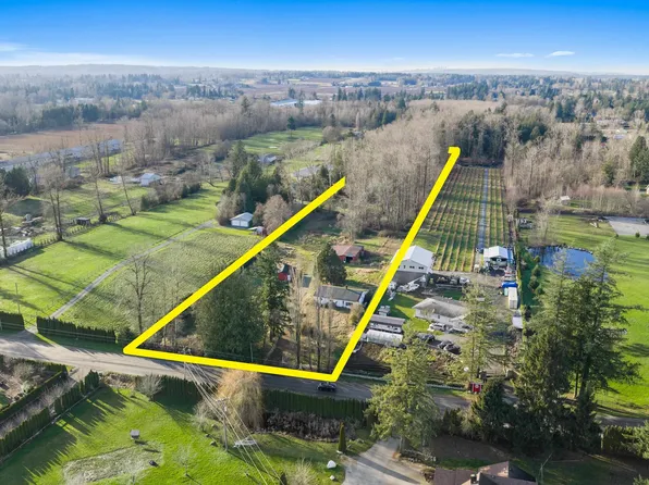 2271 240th St, Langley, BC V2Z 3A4