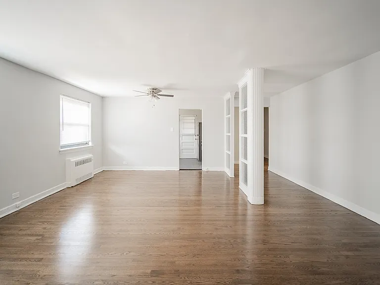 Living Room 7353-3S