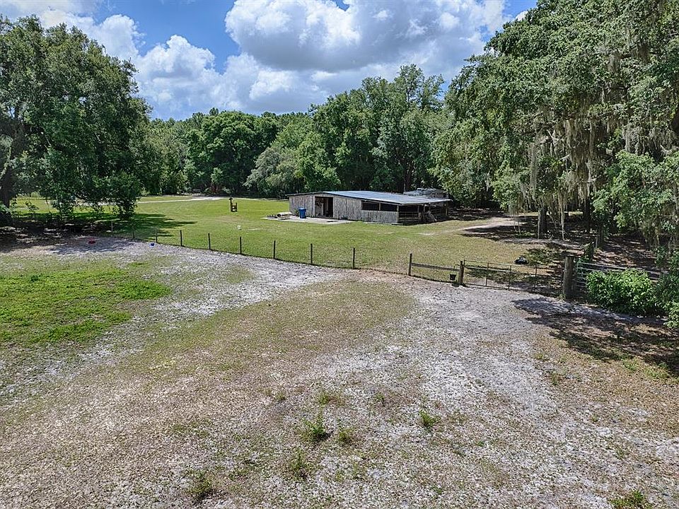 1st image of 2842 SE 21ST AVENUE