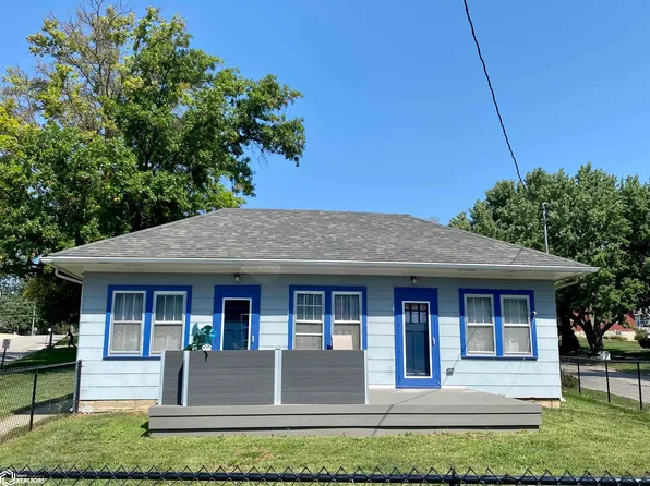 716 Leroy St, Audubon, IA 50025