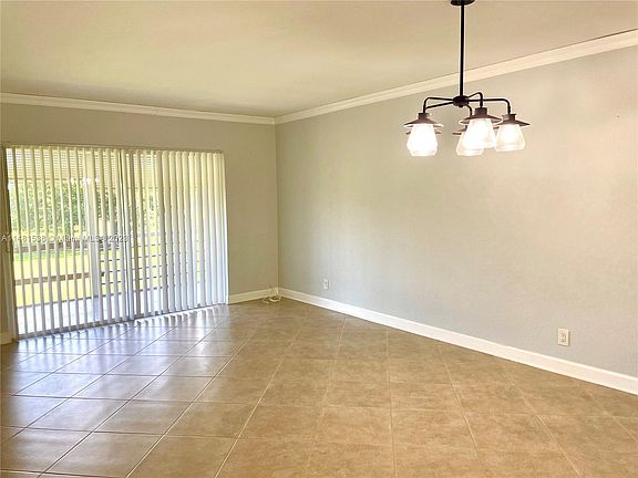 4th image of 5100 SW 90th Ave APT 303