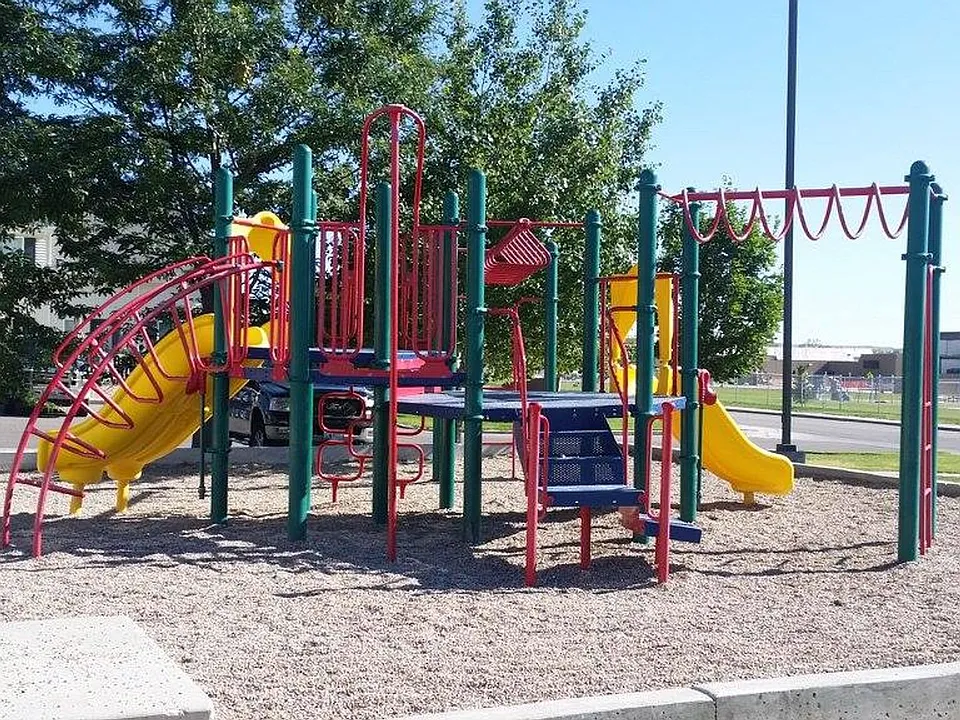 Wind River Apartments