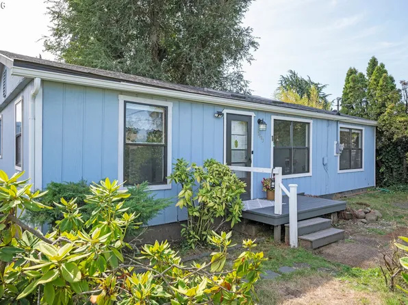 1995 J St, Springfield, OR 97477