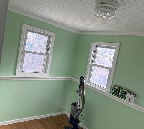 2nd image of 26 Plainfield Ave Floor 2