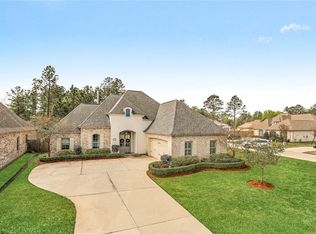 1137 Cypress Crossing Dr, Madisonville, LA 70447