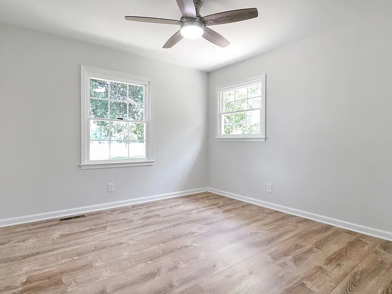 1250 Wooden Bridge Rd — Photo 12