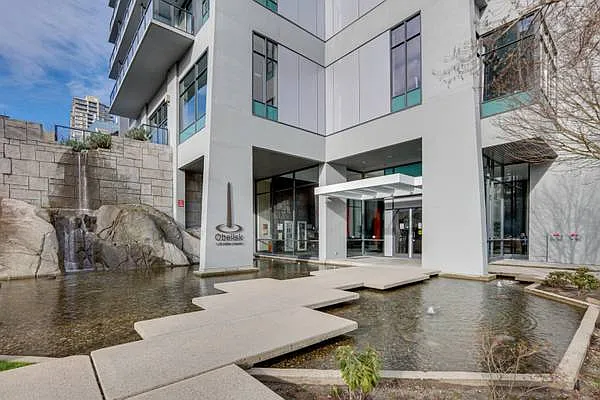 1 bed, 676 sqft, $2,200 — Photo 1
