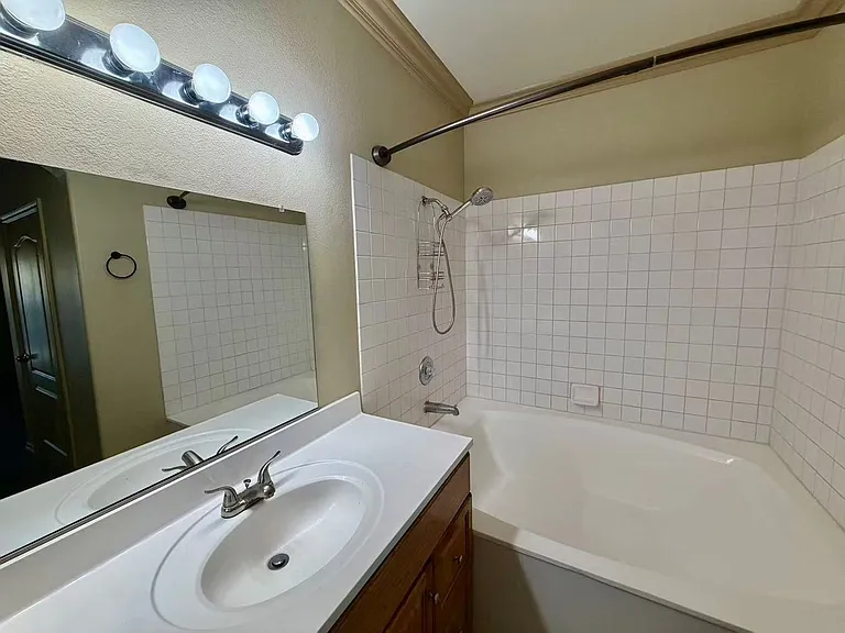 5525 W Flamingo Rd #1019 — Photo 18
