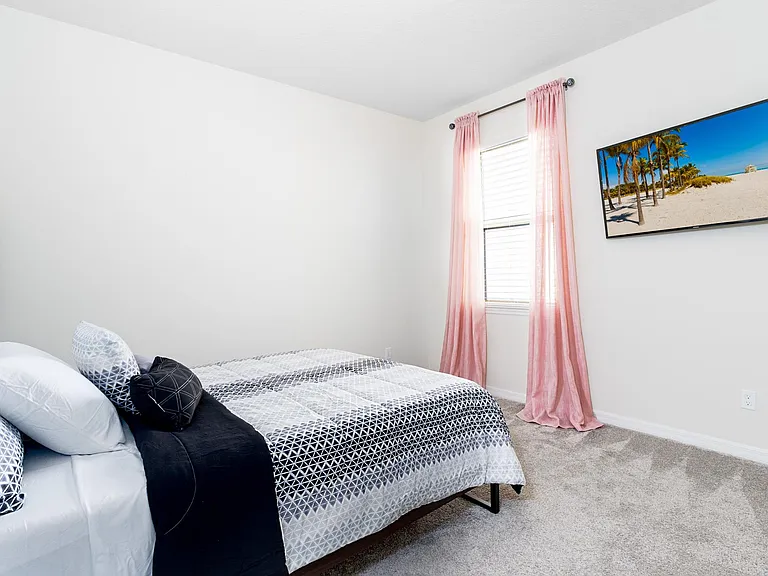 5553 Potenza Dr — Photo 10