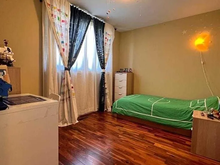 23 Benfrisco Cres — Photo 9