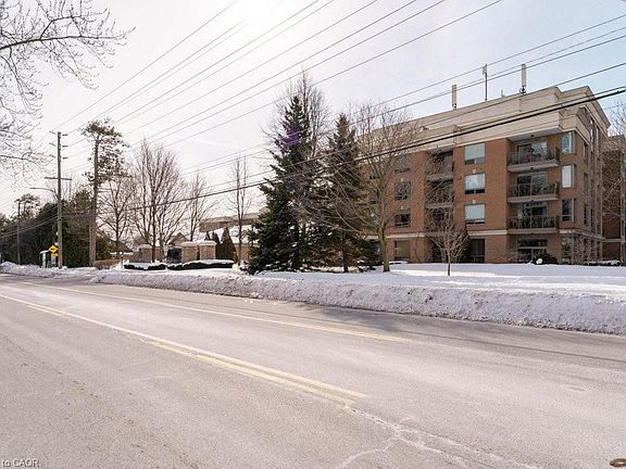 3rd image of 100 Burloak Dr #2207