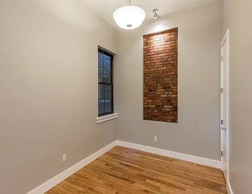 Rented by Nooklyn NYC LLC | media 16