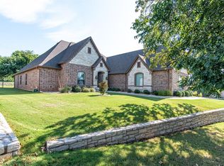 10105 Ravenswood Rd, Granbury, TX 76049