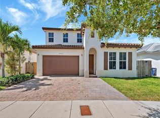 14932 SW 175th St, Miami, FL 33187