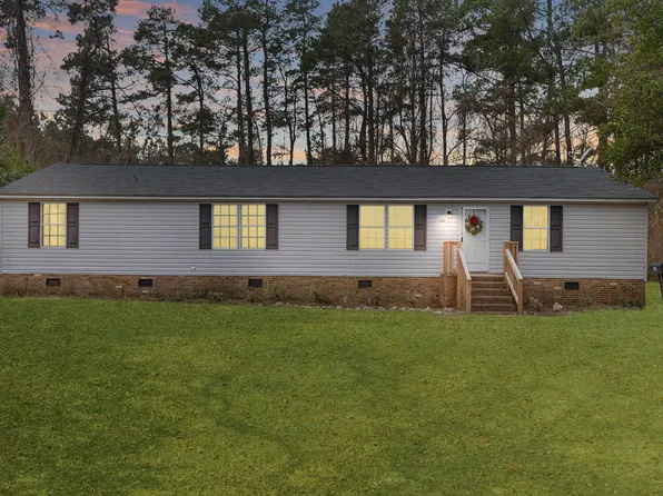 550 Old Mail Rd, Southern Pines, NC 28387