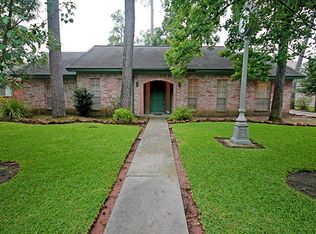 27230 Stark Ln, Conroe, TX 77385