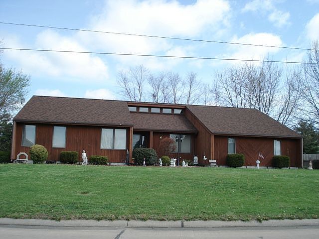 1st image of 811 Dale Dr