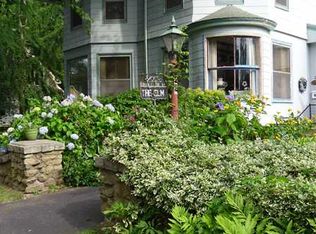 24 Elm St, South Kingstown, RI 02879