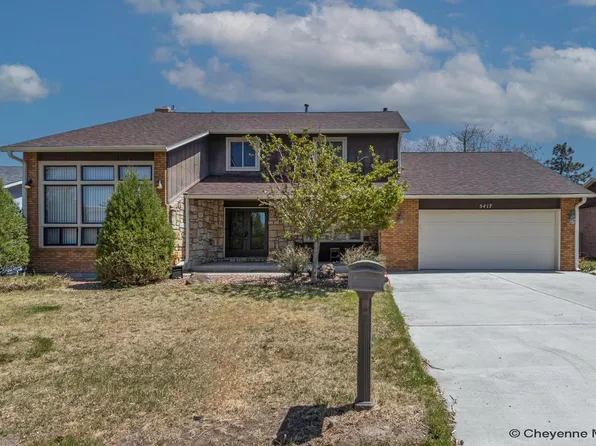 5417 Gateway Dr, Cheyenne, WY 82009