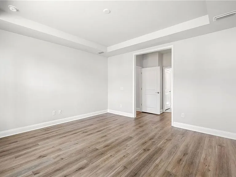 469 Monterey Loop — Photo 14