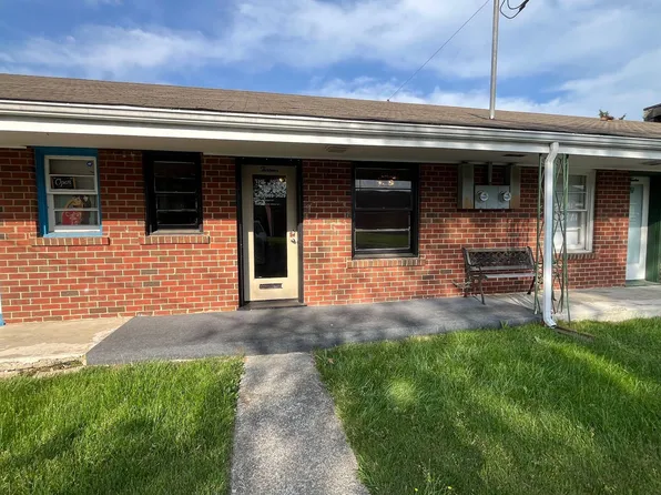 7629 Williamson Rd, Roanoke, VA