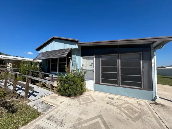 183 Daisy Dr, Fruitland Park, FL 34731