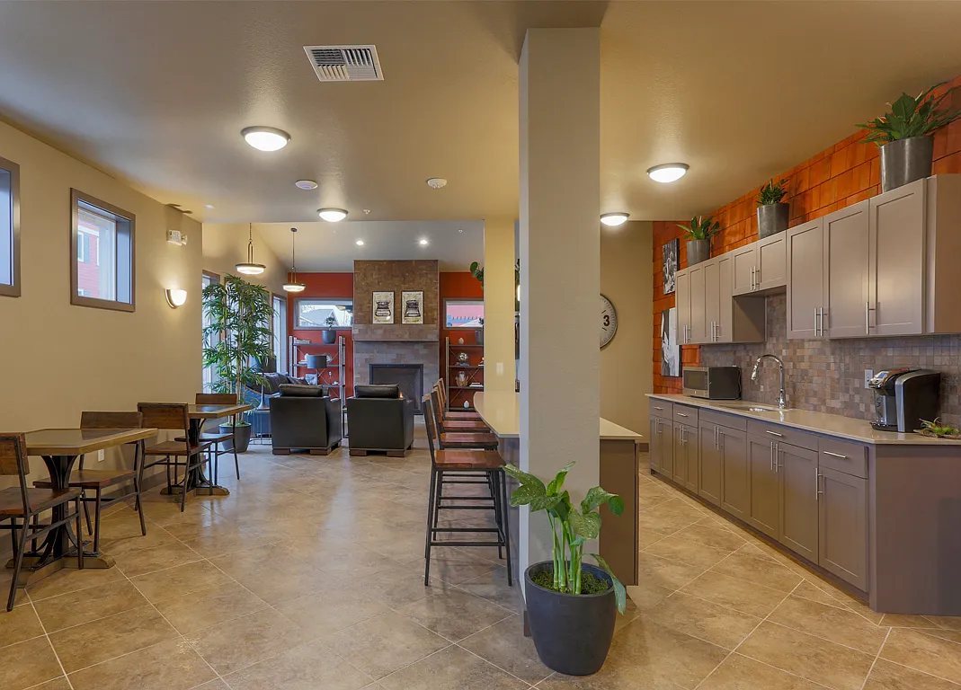 Scriber Creek Apartments — Photo 2