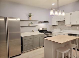 2924 N Ridgeway Ave #2, Chicago, IL 60618