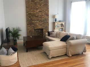 2124 N Milwaukee Ave APT 2F, Chicago, IL 60647