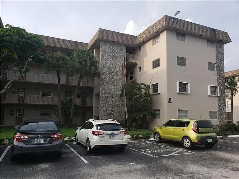 8141 SW 24th Ct #107 — Photo 1