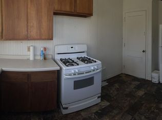 309 E Pine St, New Bedford, IL 61338