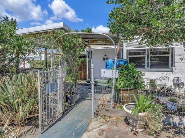 1269 Westminster Ave, East Palo Alto, CA 94303