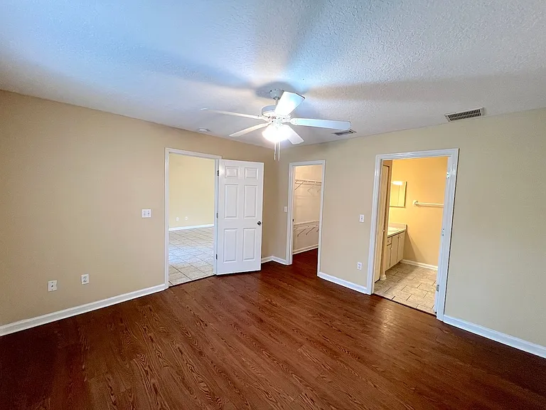 122 Parkview Dr — Photo 18