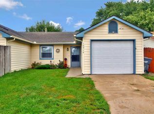10916 W Grant St, Wichita, KS 67209