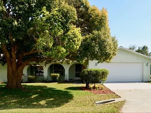 24 Felter Ln, Palm Coast, FL 32137